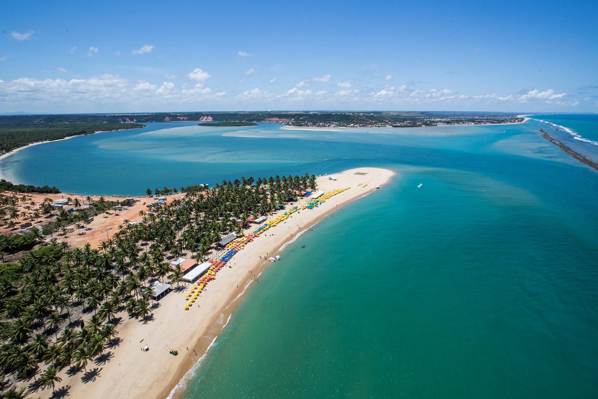 No momento, você está visualizando Praia do Gunga