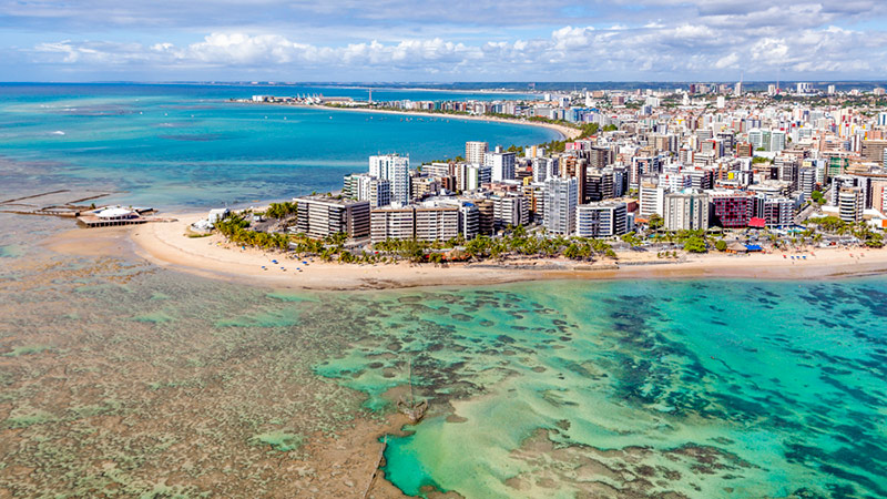 No momento, você está visualizando Praia de Ponta Verde